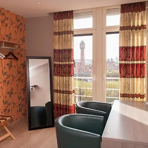Castel Hotel